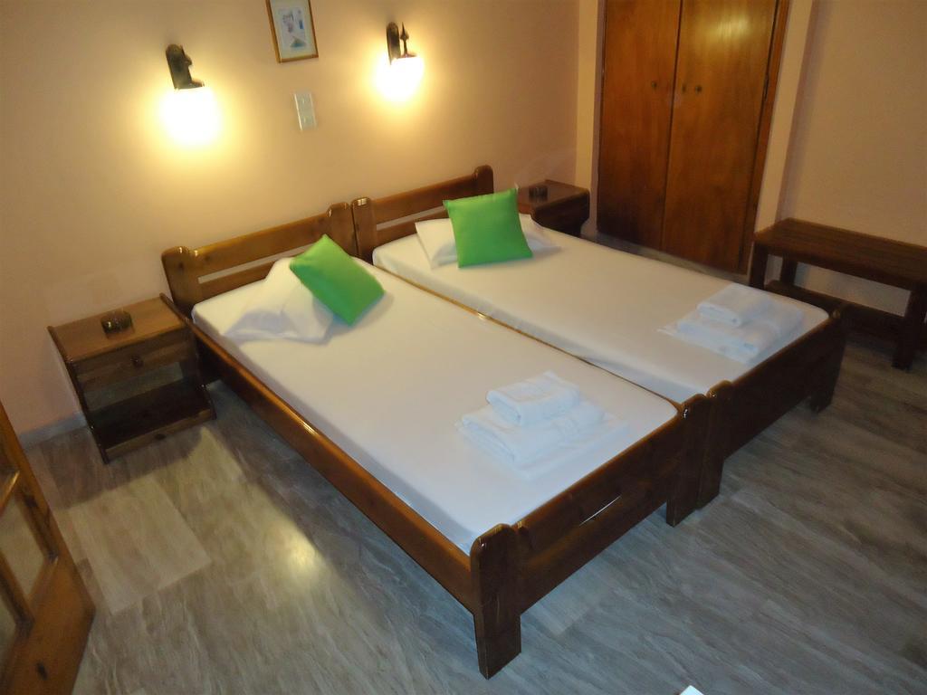Sweetmemory Hotel Agia Marina  Bagian luar foto