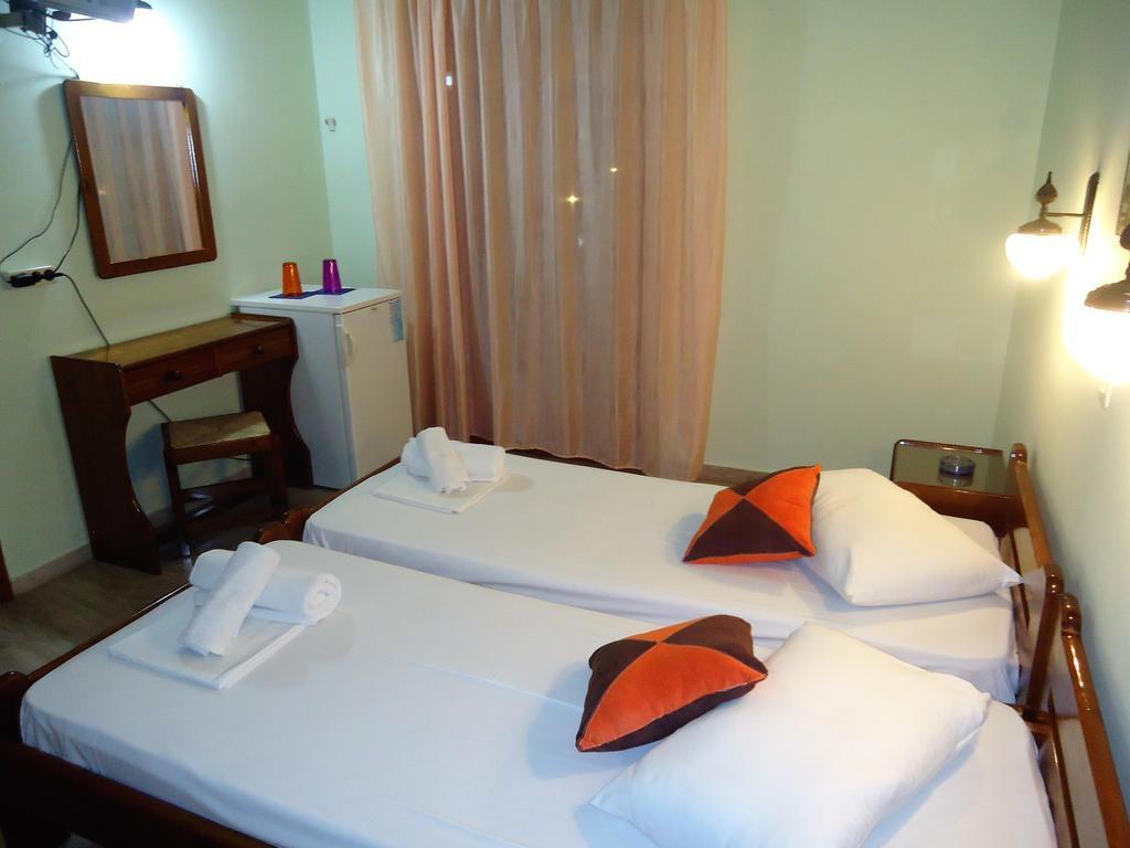 Sweetmemory Hotel Agia Marina  Bagian luar foto